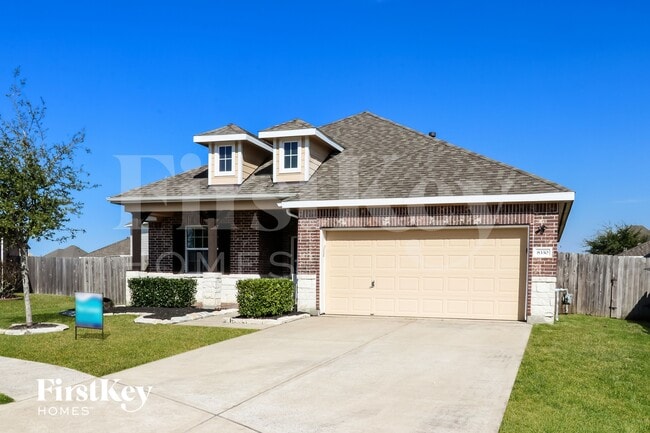 Building Photo - 8330 Hampton Bay Drive