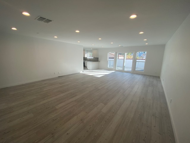 Building Photo - 23032 Saticoy St