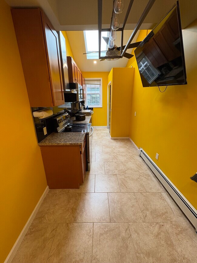 Foto del edificio - 132 Oakfield Ave