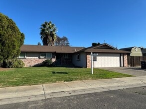 Building Photo - 1646 Jerry Ave