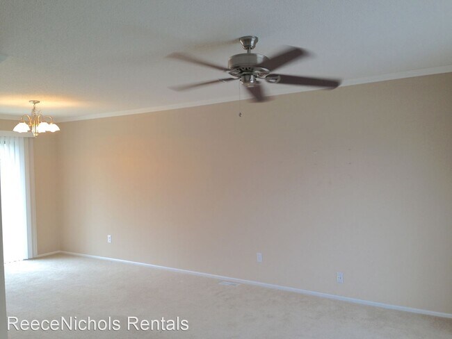 Building Photo - 3 br, 2.5 bath House - 16424 W. 124th Street