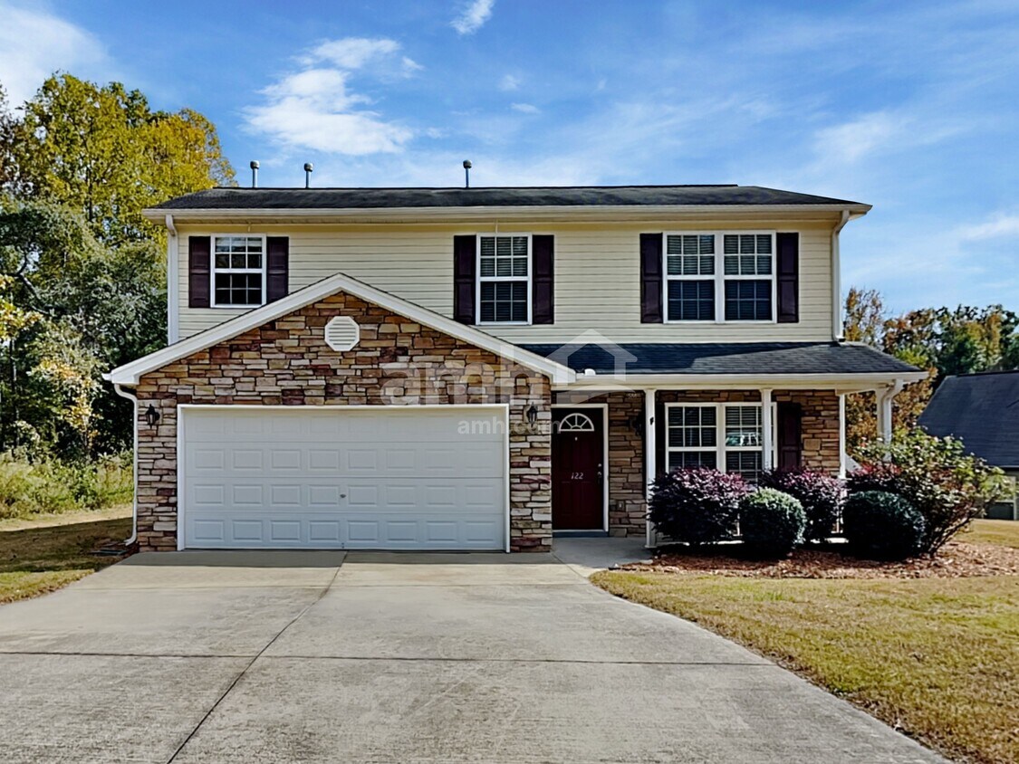 Foto principal - 122 Duraleigh Rd