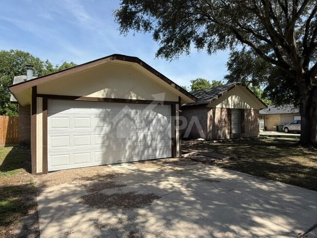 Photo - 2706 Lake Briar (San Antonio, TX) House