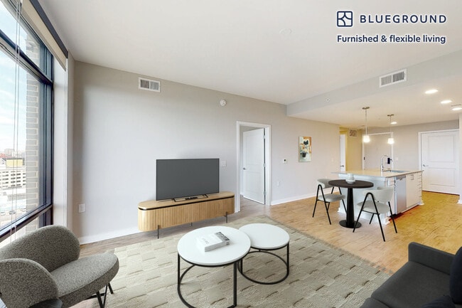 Building Photo - 555 President St