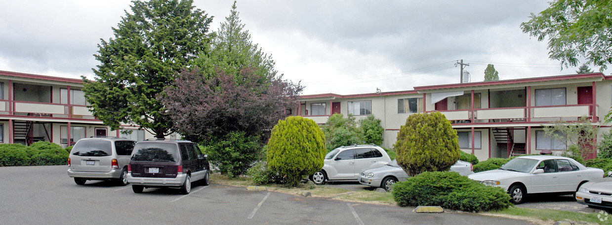 Building Photo - 4815-4901 115th Street Ct SW