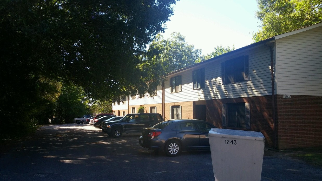 Building Photo - 1251 Main Avenue Dr NW