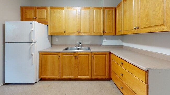 Photo du bâtiment - 40 Mcgee Ave