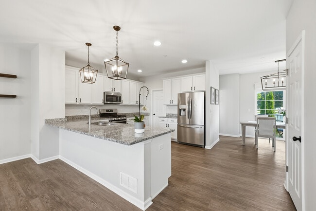Building Photo - 2546 Huntleigh Ln