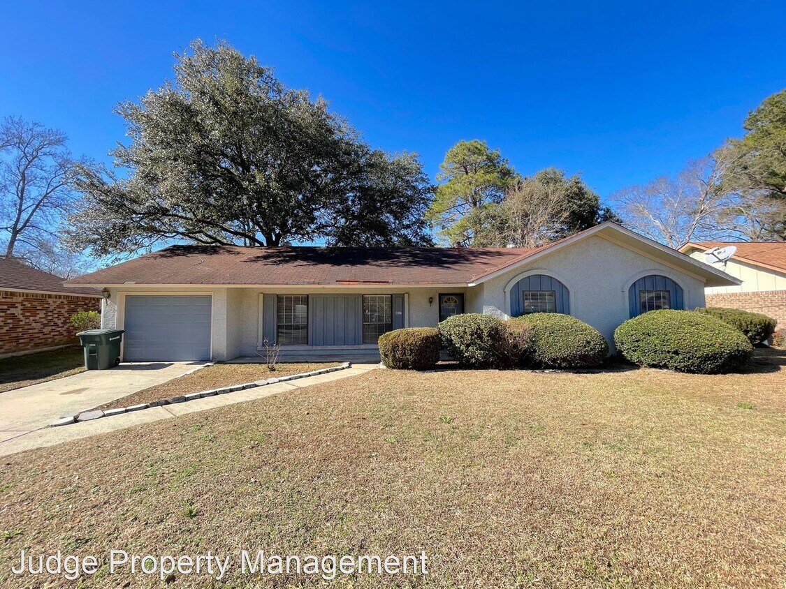 Primary Photo - 3 br, 2 bath House - 10527 Sugarbush Road