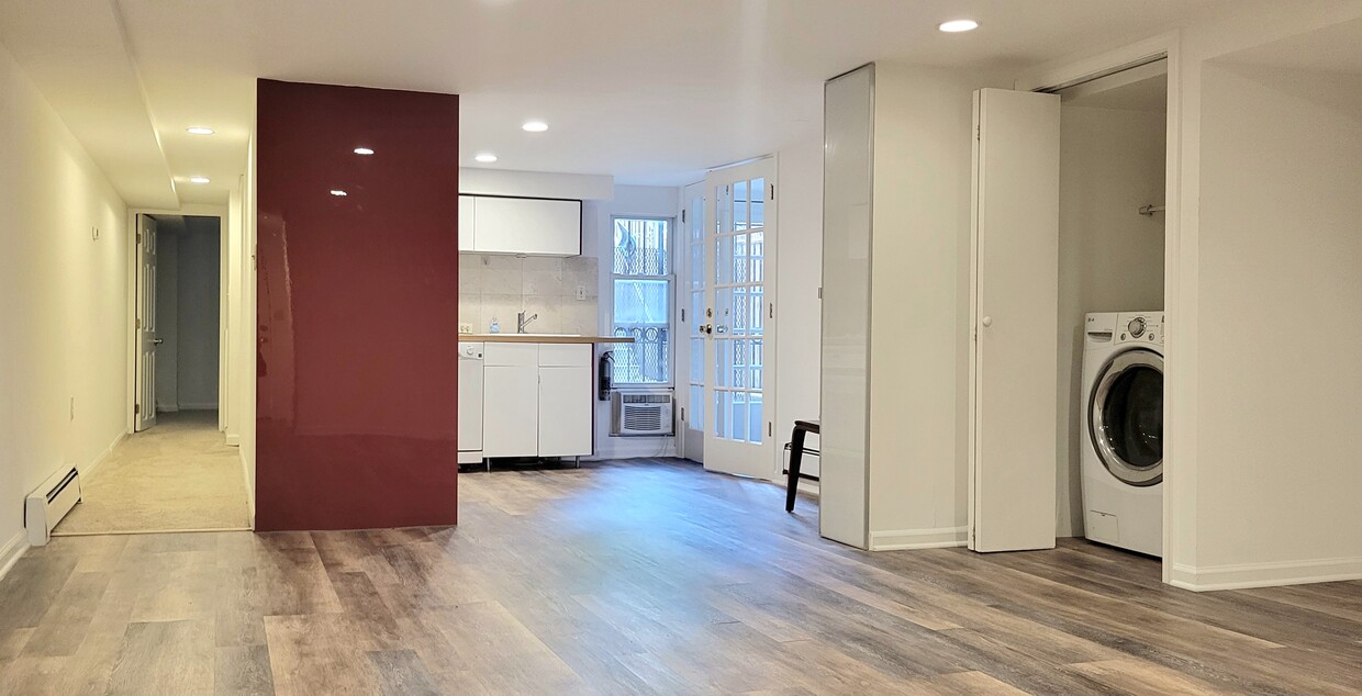 Foto principal - 1741 Kilbourne Pl NW