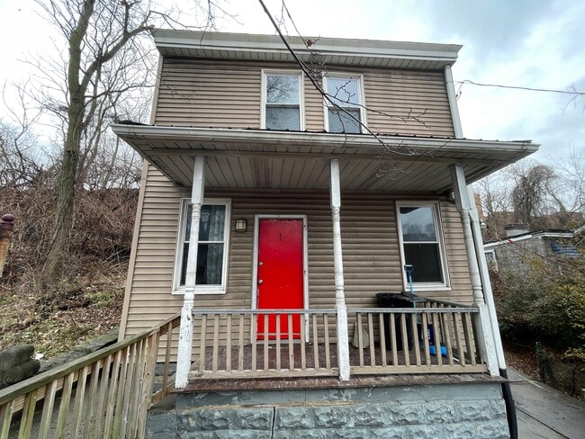 Building Photo - 21 Hodge St