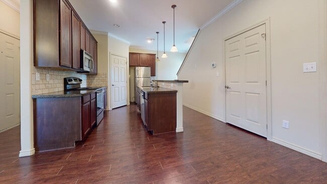 Foto del edificio - 709 Luther W St