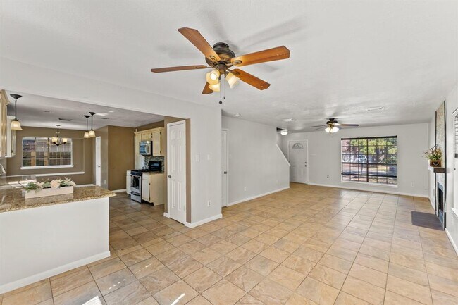 Building Photo - 22627 Williamschase Dr