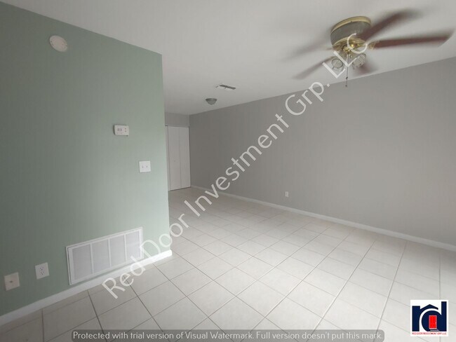 Foto del edificio - Updated 2 Bedroom 1 Bath Quadplex-Ocala!