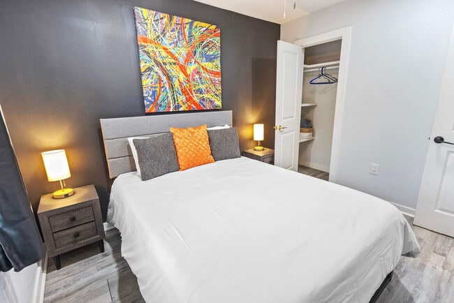 Building Photo - 2620 Arbor St