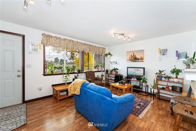 Foto del edificio - 1 br, 1 bath Condo - 1953 S I St Apt 8