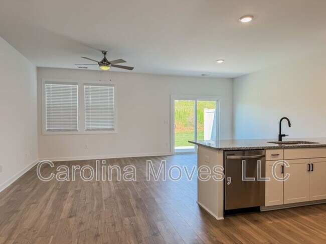 Foto del edificio - 1431 Darrowby Way