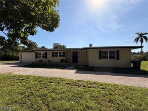 Building Photo - 10621 McGregor Blvd