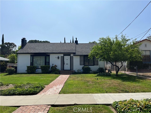 Foto principal - 2940 Locust St