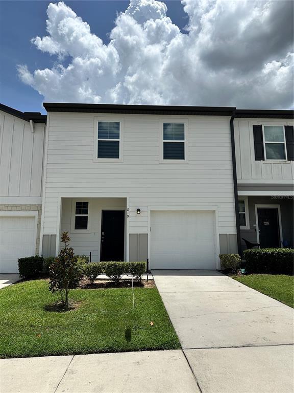 Foto principal - 819 Grandin St