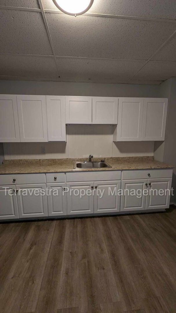 Foto del edificio - Lovely 3 Bedroom Home! Eligible for $500 S...
