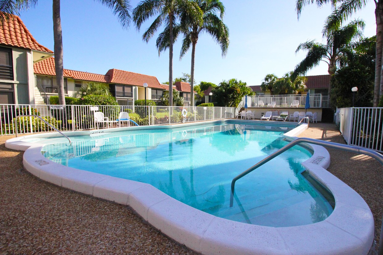 Foto principal - 1124 NW 13th St