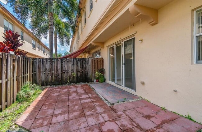 Foto del edificio - 12863 SW 134th Terrace