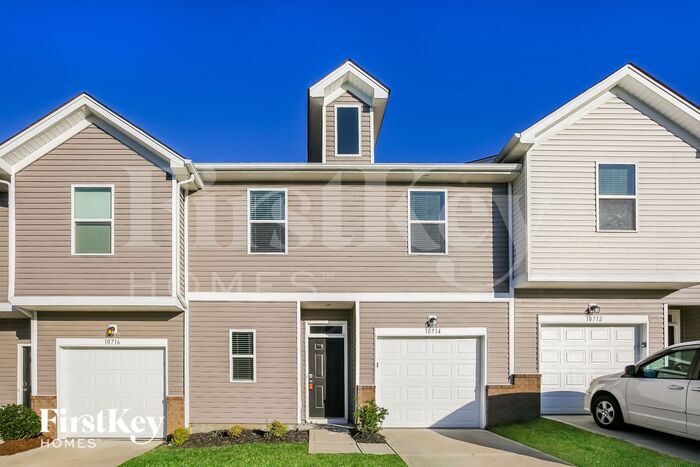 Foto principal - 10714 Rivergate Drive Northwest