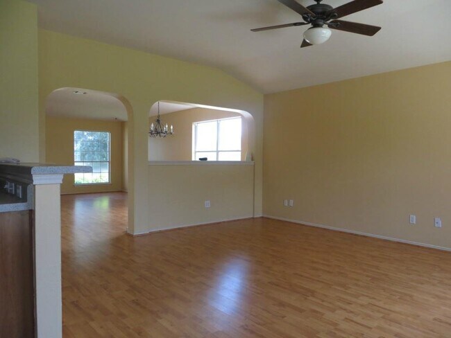 Foto del edificio - 4110 Natural Bridge Ct