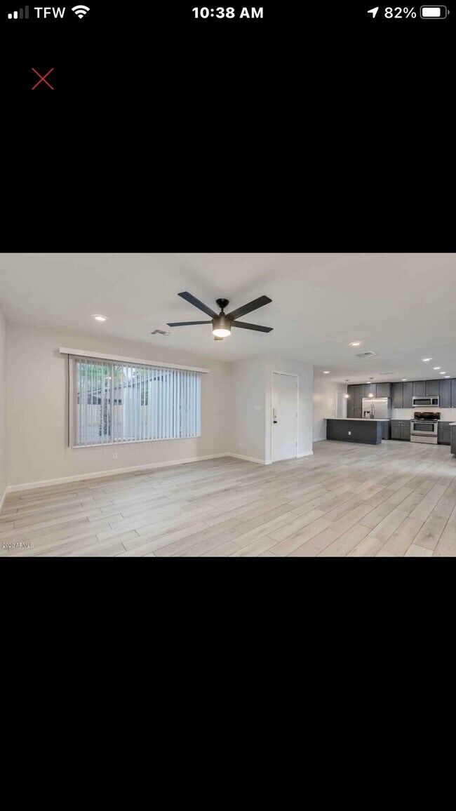 Foto del edificio - 8611 E Pierce St