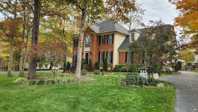 Foto del edificio - 13101 Cedar Crossing Dr