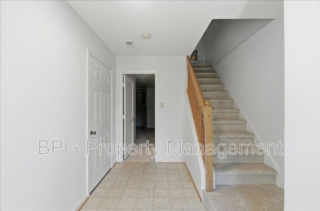 Photo - 522 Breckinridge Square SE House