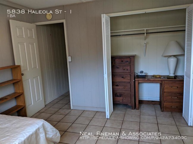 Building Photo - 5838 Haleola St