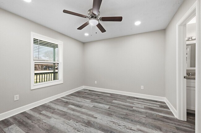Foto del edificio - Newly remodeled Unit Ready for you!