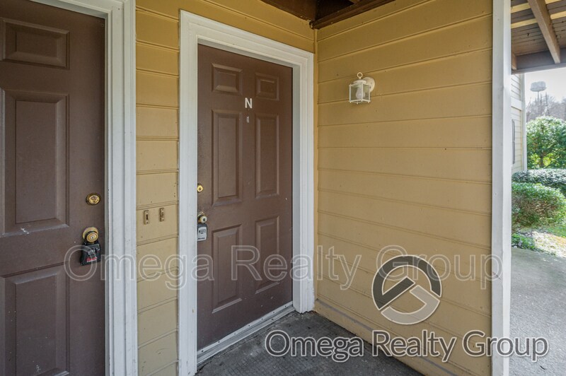 156 Patton St W Unit Apt N, Jemison, AL 35085 Condo for Rent in