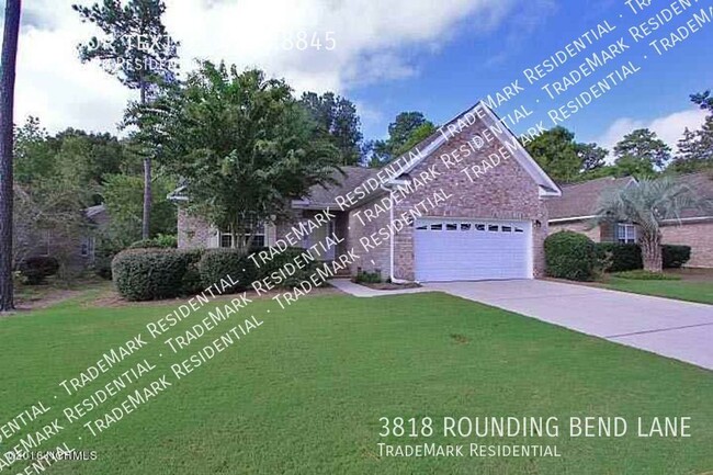 Foto del edificio - 3818 Rounding Bend Ln