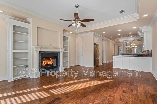 Building Photo - 17 Jeffrey Way