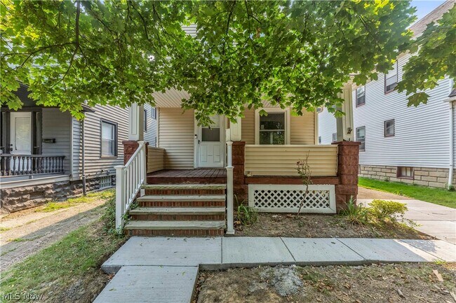 Building Photo - 3153 W 103rd St
