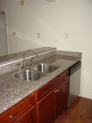 Foto del edificio - 3907 Gilbert Ave