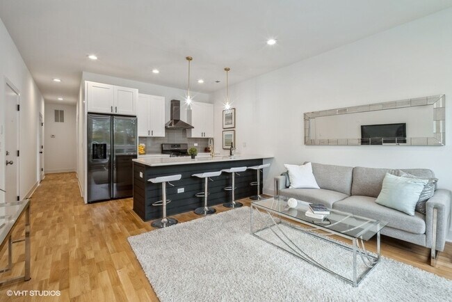 Foto del edificio - 3715 S Giles Ave