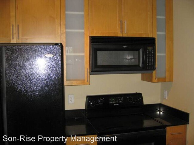 Building Photo - 2 br, 1.5 bath House - 255 West Bakerview ...