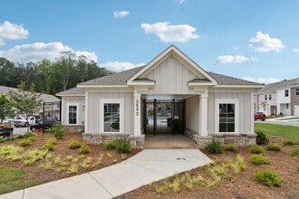 Building Photo - 3509 Cardinal Dr SW
