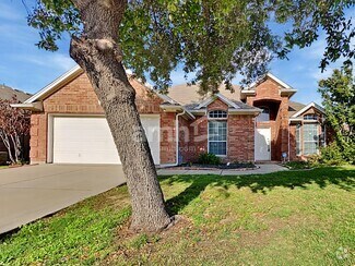 Building Photo - 5716 Ozark Dr