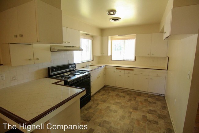 Building Photo - 3 br, 2 bath House - 3490 Riverside Drive