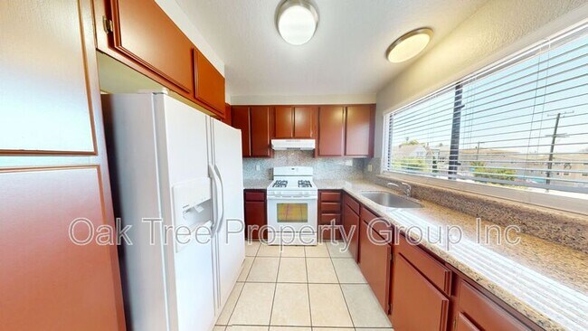 Foto del edificio - 2225 23rd Ave