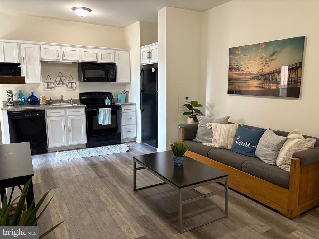 Foto principal - 1000 Diamond St