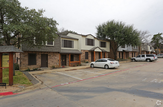 Round Rock Apartments Arlington