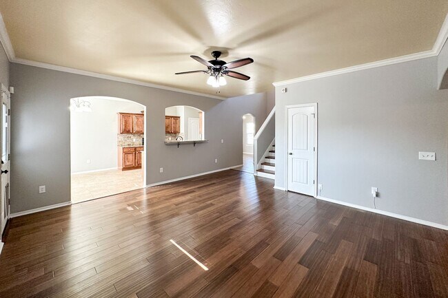 Foto del edificio - Beautiful 3 Bed 3 Bath 2 Story Home in the...