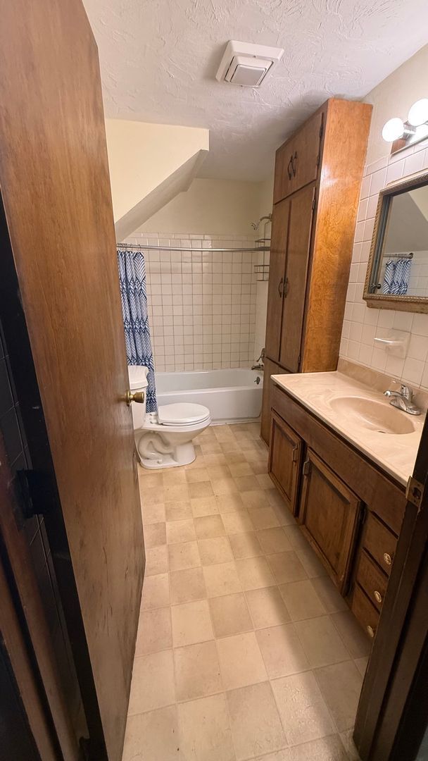 Foto del edificio - 709 E 29th St