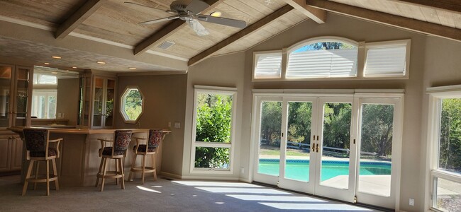 Building Photo - Monte Sereno Retreat
